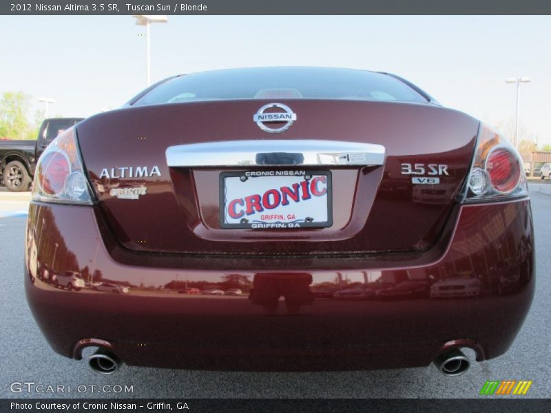 Tuscan Sun / Blonde 2012 Nissan Altima 3.5 SR