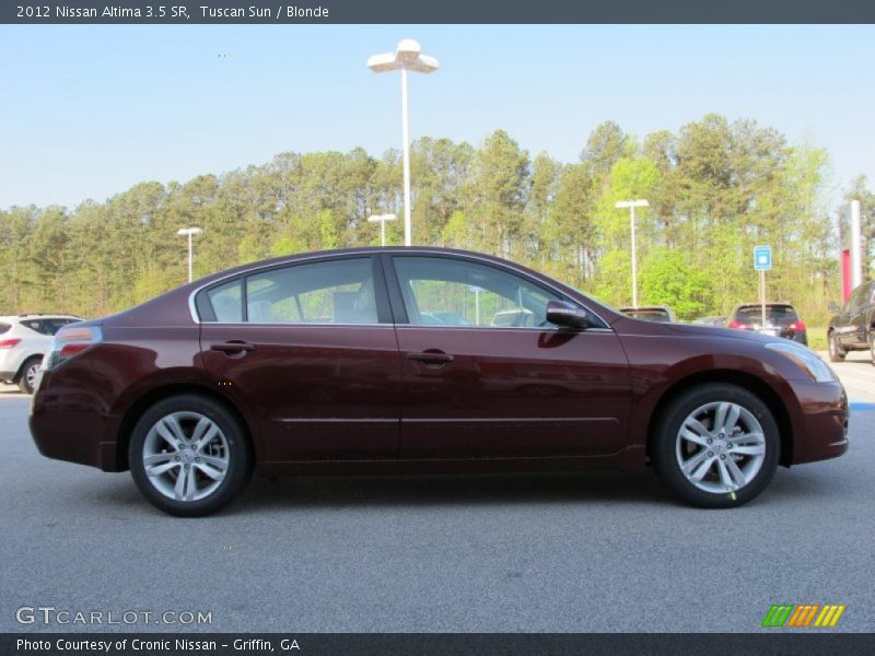 Tuscan Sun / Blonde 2012 Nissan Altima 3.5 SR