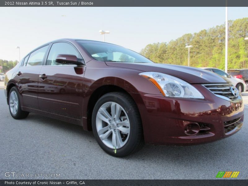 Tuscan Sun / Blonde 2012 Nissan Altima 3.5 SR