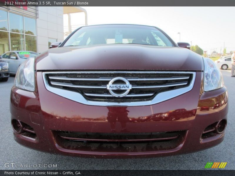 Tuscan Sun / Blonde 2012 Nissan Altima 3.5 SR