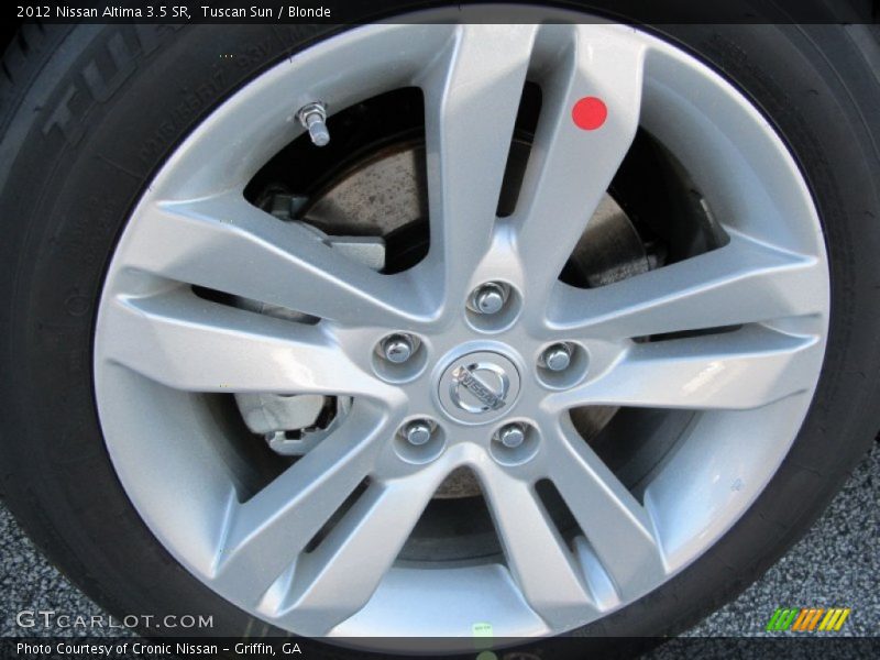 Tuscan Sun / Blonde 2012 Nissan Altima 3.5 SR