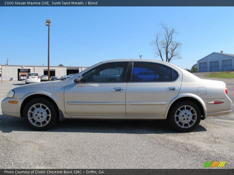 Sunlit Sand Metallic / Blond 2000 Nissan Maxima GXE