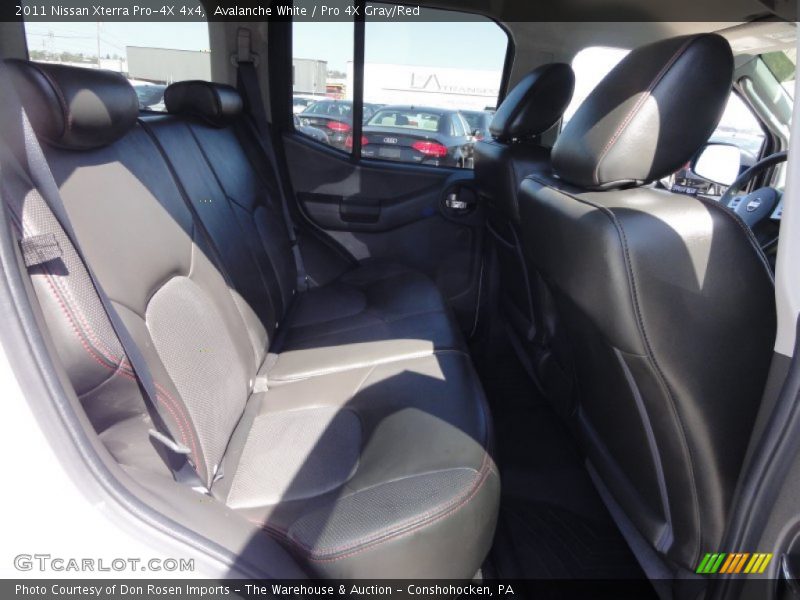 Avalanche White / Pro 4X Gray/Red 2011 Nissan Xterra Pro-4X 4x4