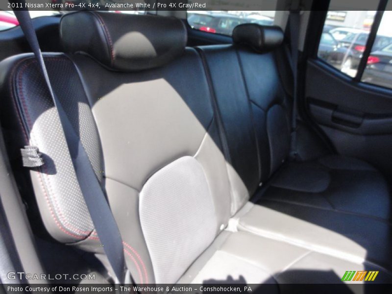 Avalanche White / Pro 4X Gray/Red 2011 Nissan Xterra Pro-4X 4x4