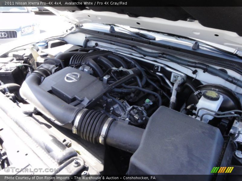 Avalanche White / Pro 4X Gray/Red 2011 Nissan Xterra Pro-4X 4x4