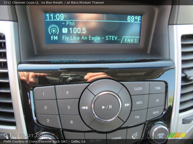 Controls of 2012 Cruze LS