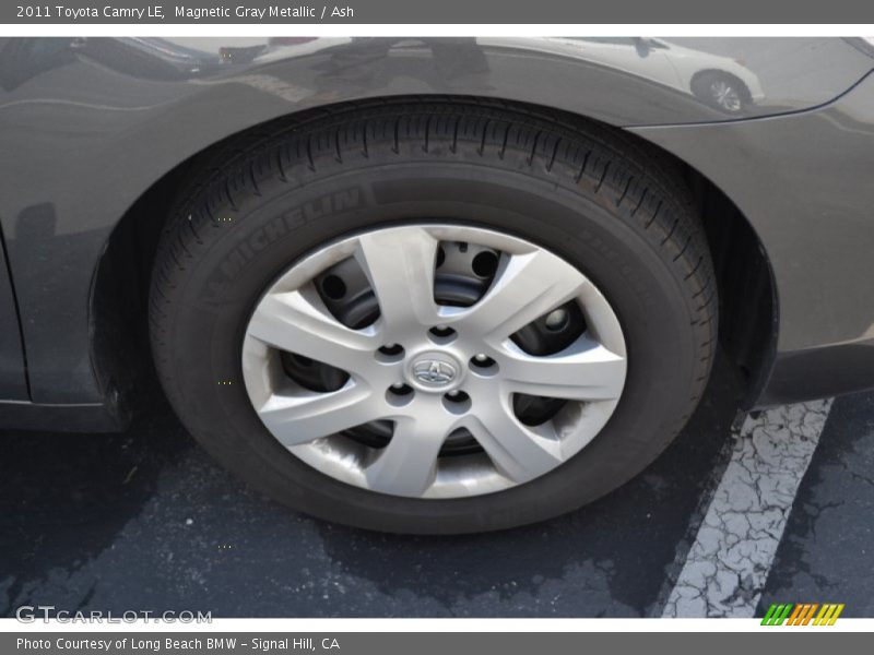 Magnetic Gray Metallic / Ash 2011 Toyota Camry LE