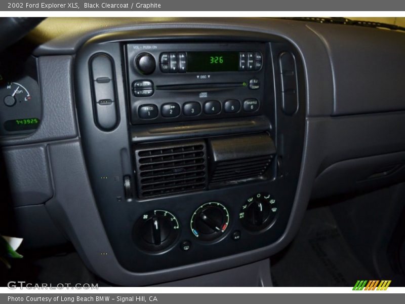 Black Clearcoat / Graphite 2002 Ford Explorer XLS