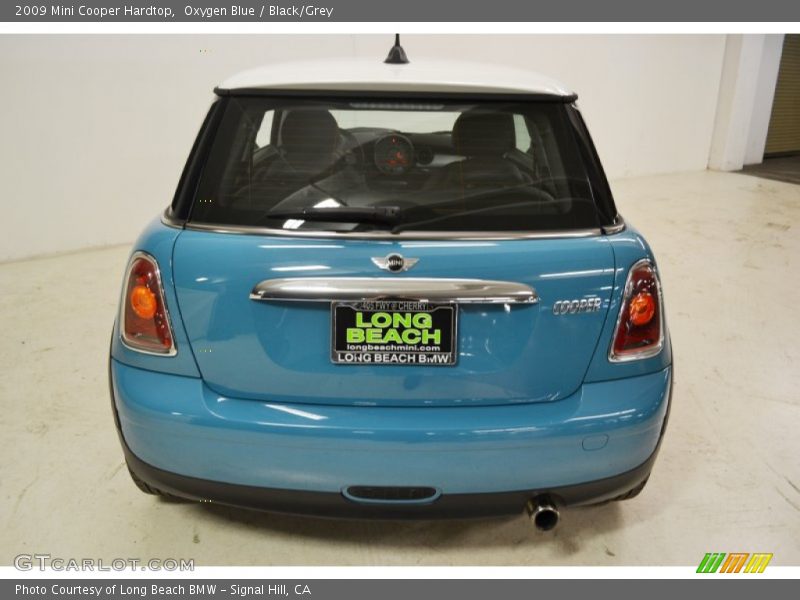 Oxygen Blue / Black/Grey 2009 Mini Cooper Hardtop