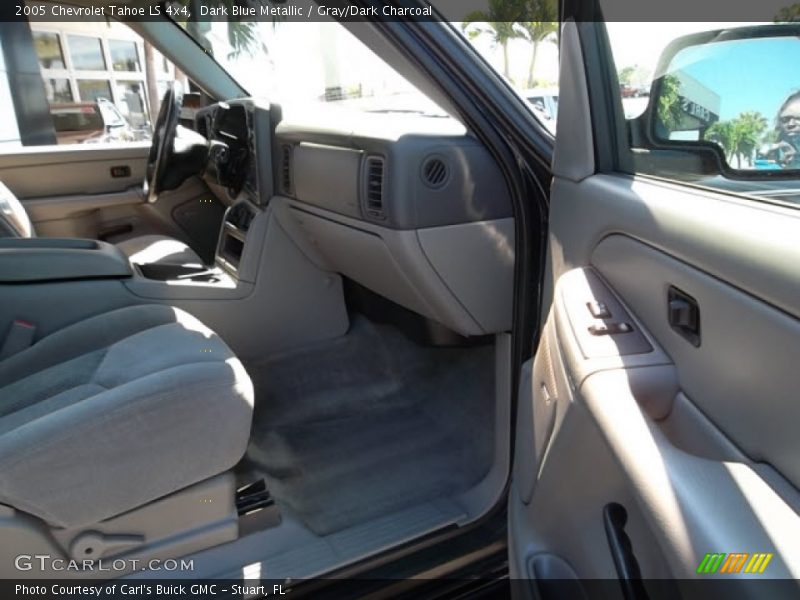 Dark Blue Metallic / Gray/Dark Charcoal 2005 Chevrolet Tahoe LS 4x4