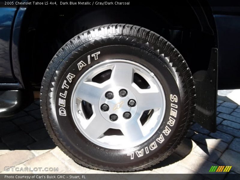 Dark Blue Metallic / Gray/Dark Charcoal 2005 Chevrolet Tahoe LS 4x4