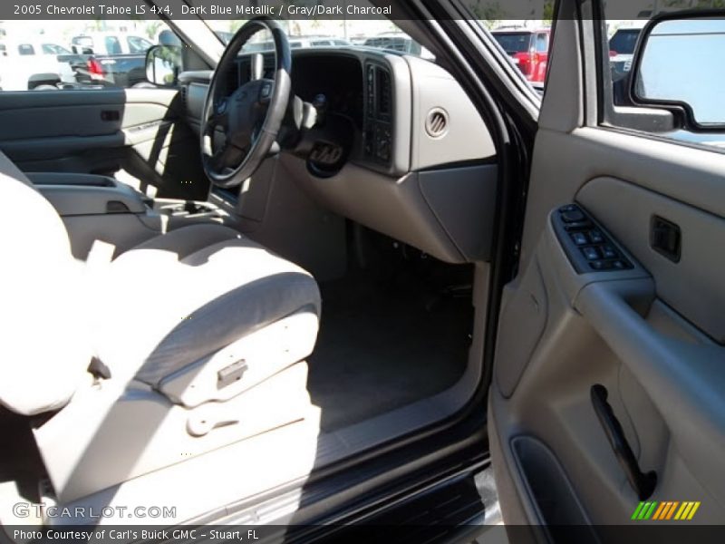 Dark Blue Metallic / Gray/Dark Charcoal 2005 Chevrolet Tahoe LS 4x4