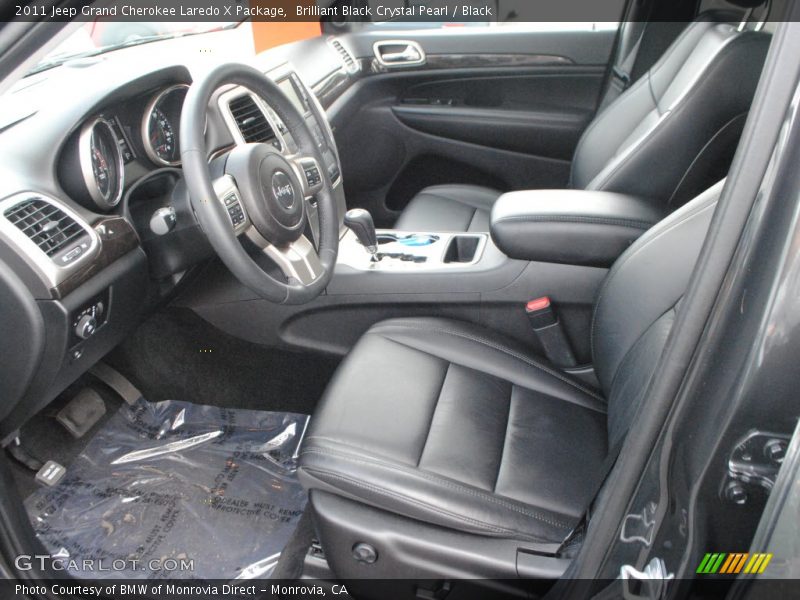 Brilliant Black Crystal Pearl / Black 2011 Jeep Grand Cherokee Laredo X Package