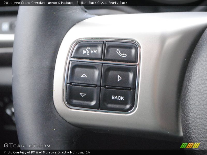 Brilliant Black Crystal Pearl / Black 2011 Jeep Grand Cherokee Laredo X Package