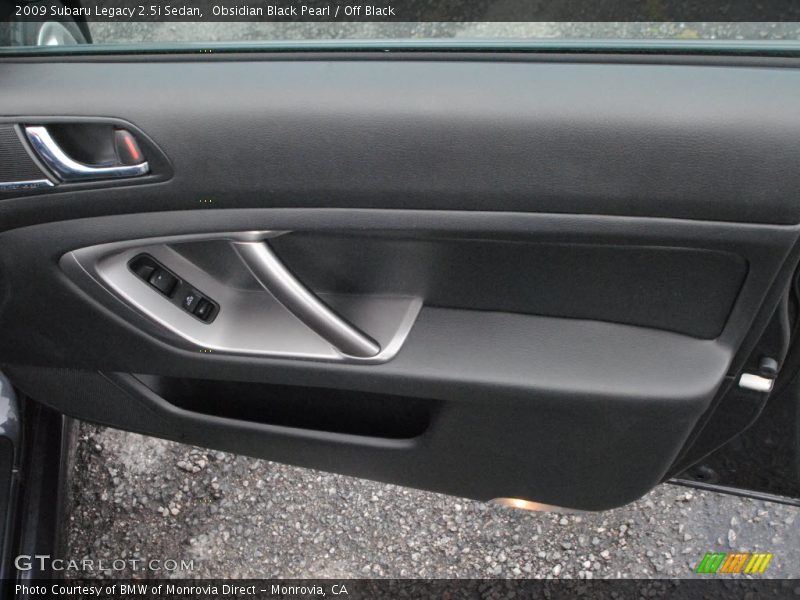 Obsidian Black Pearl / Off Black 2009 Subaru Legacy 2.5i Sedan