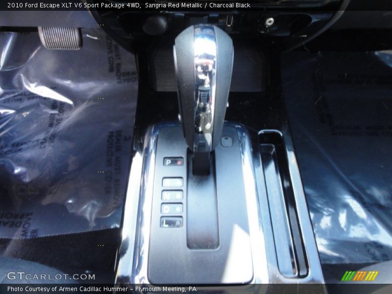 2010 Escape XLT V6 Sport Package 4WD 6 Speed Automatic Shifter