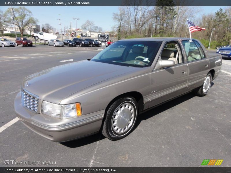 Shale / Neutral Shale 1999 Cadillac DeVille Sedan