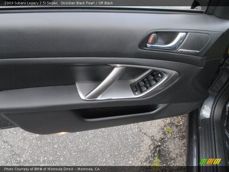 Obsidian Black Pearl / Off Black 2009 Subaru Legacy 2.5i Sedan