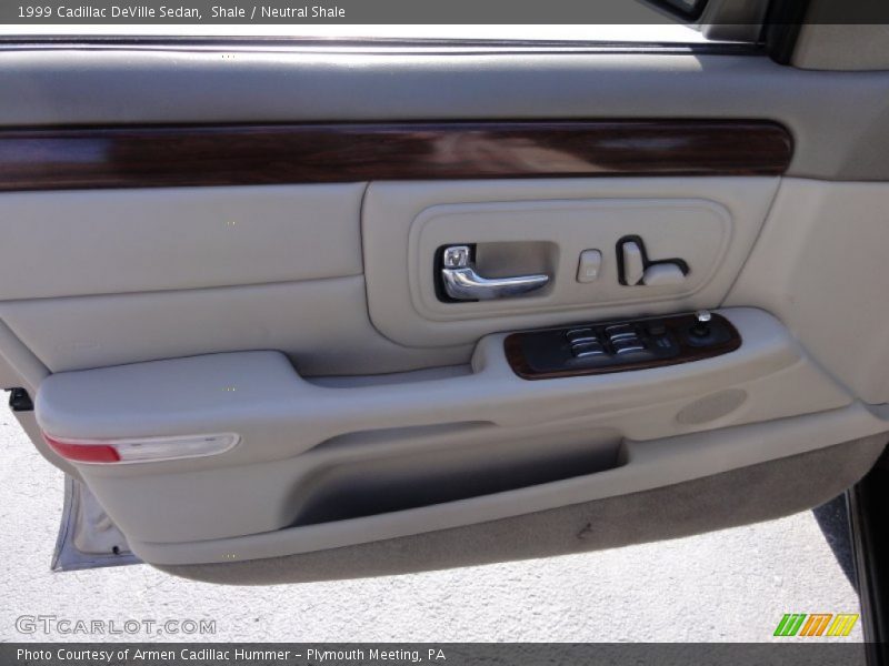Shale / Neutral Shale 1999 Cadillac DeVille Sedan