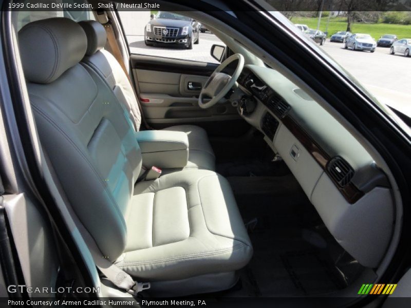 Shale / Neutral Shale 1999 Cadillac DeVille Sedan