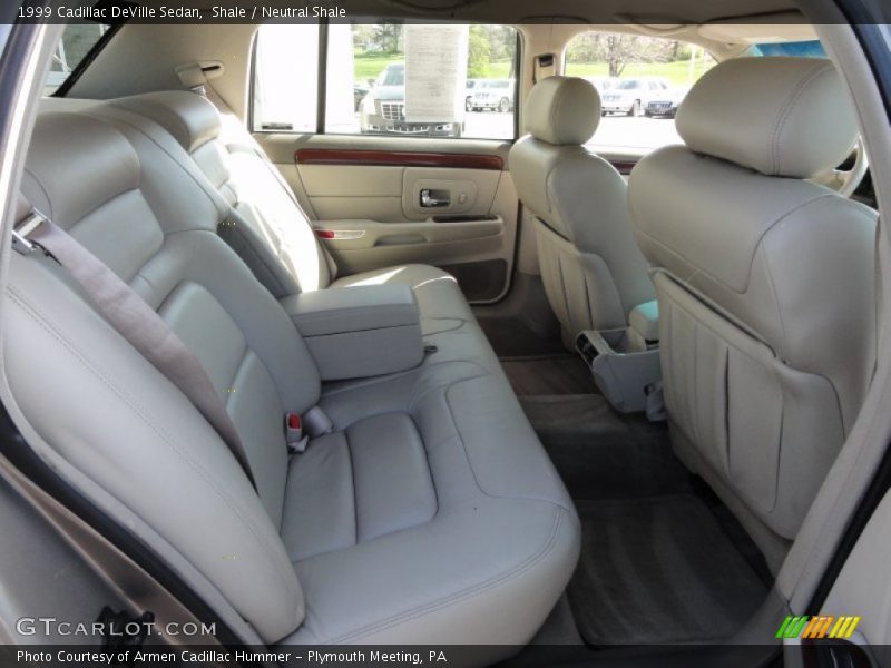 Shale / Neutral Shale 1999 Cadillac DeVille Sedan