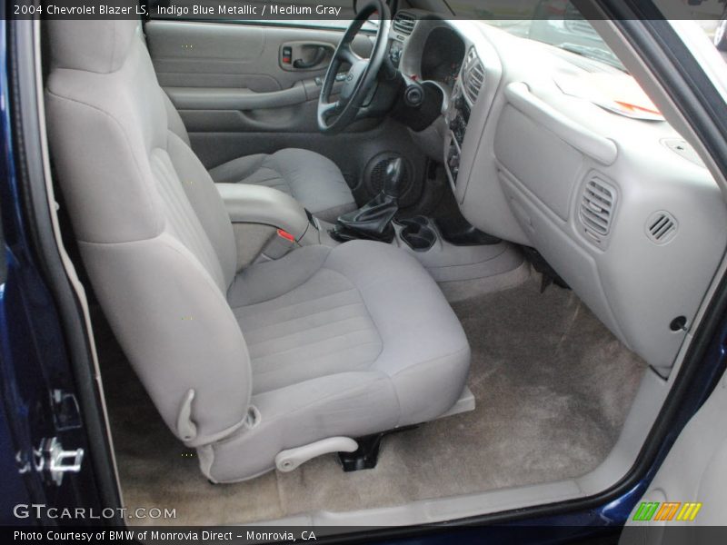 Indigo Blue Metallic / Medium Gray 2004 Chevrolet Blazer LS