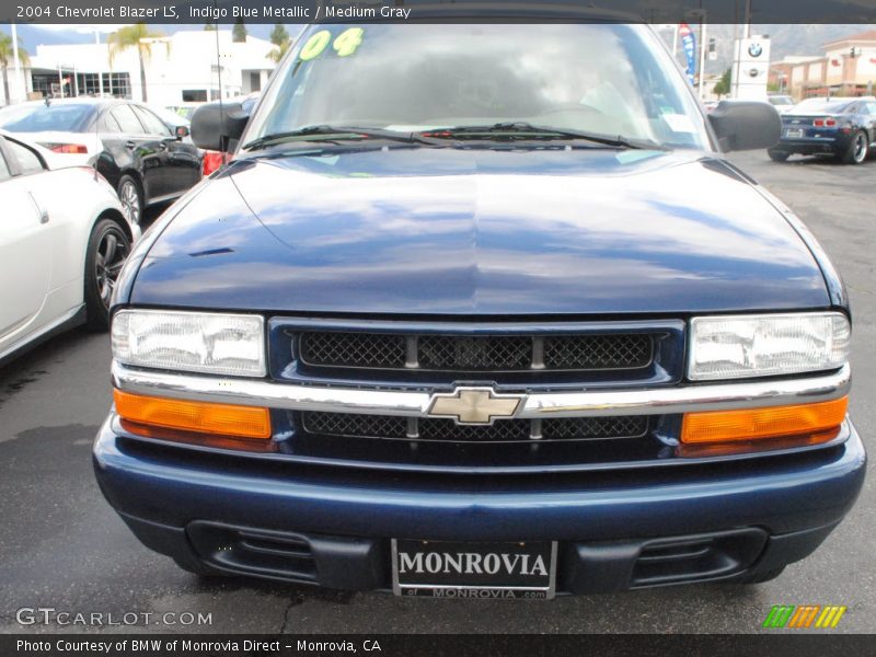 Indigo Blue Metallic / Medium Gray 2004 Chevrolet Blazer LS