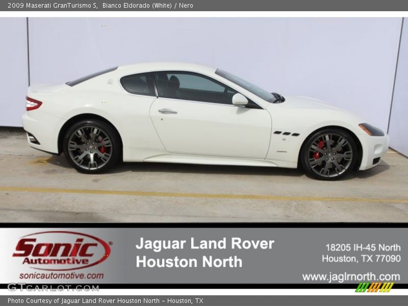 Bianco Eldorado (White) / Nero 2009 Maserati GranTurismo S