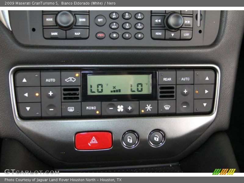 Controls of 2009 GranTurismo S