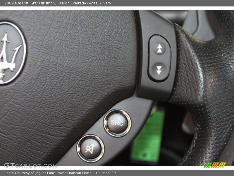 Controls of 2009 GranTurismo S