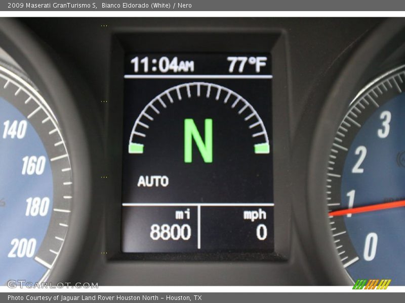 Bianco Eldorado (White) / Nero 2009 Maserati GranTurismo S
