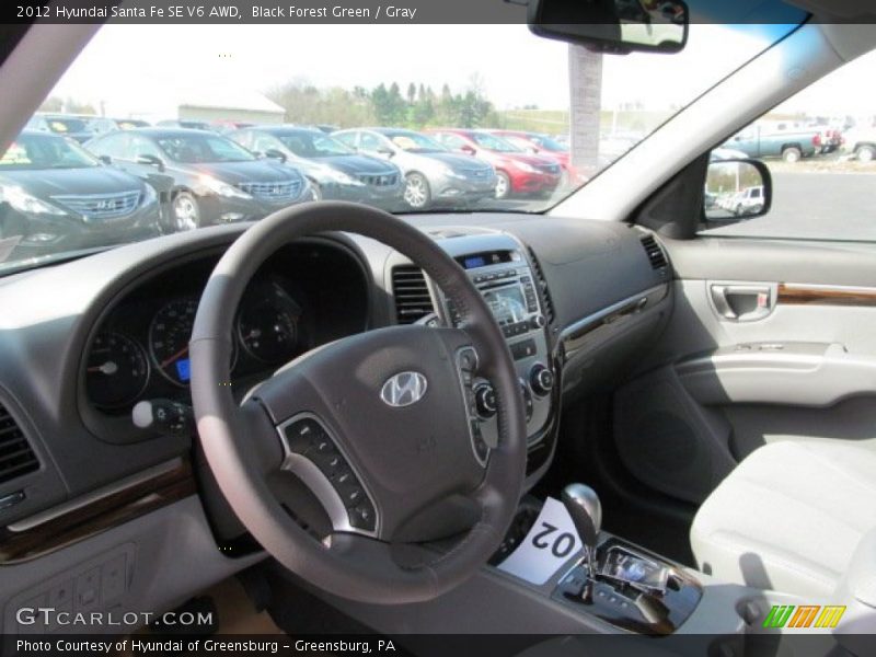 Black Forest Green / Gray 2012 Hyundai Santa Fe SE V6 AWD