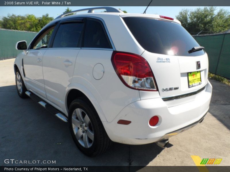 Polar White / Tan 2008 Saturn VUE XR