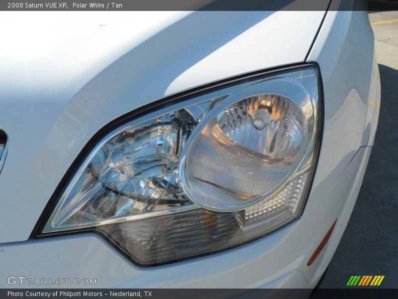 Polar White / Tan 2008 Saturn VUE XR