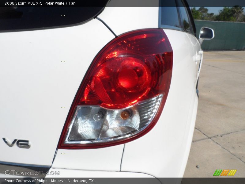 Polar White / Tan 2008 Saturn VUE XR