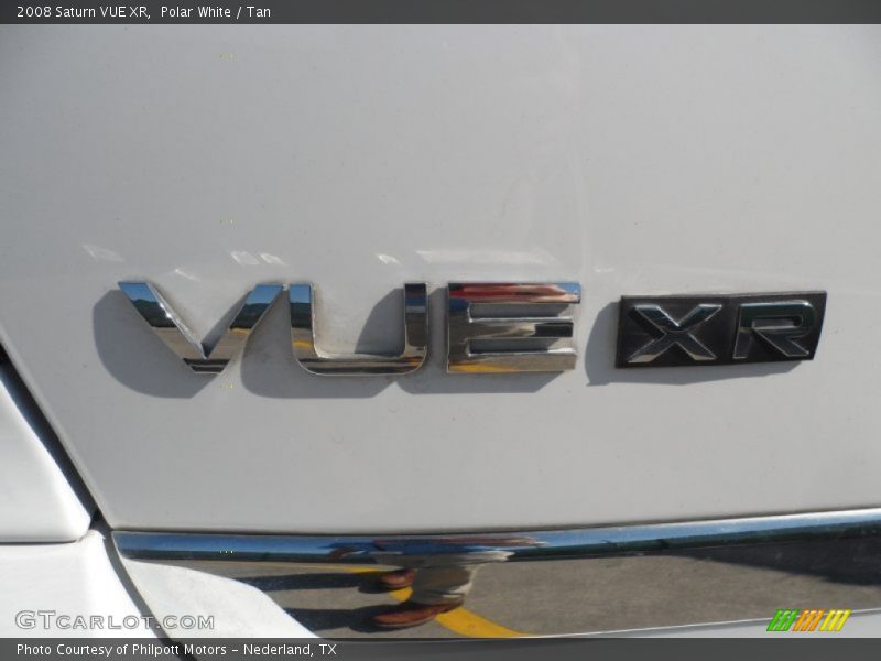 Polar White / Tan 2008 Saturn VUE XR
