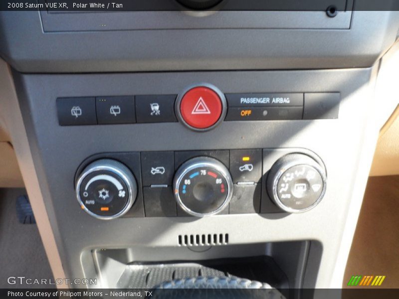 Polar White / Tan 2008 Saturn VUE XR