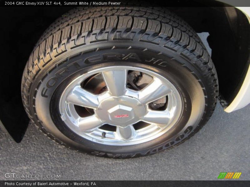 Summit White / Medium Pewter 2004 GMC Envoy XUV SLT 4x4