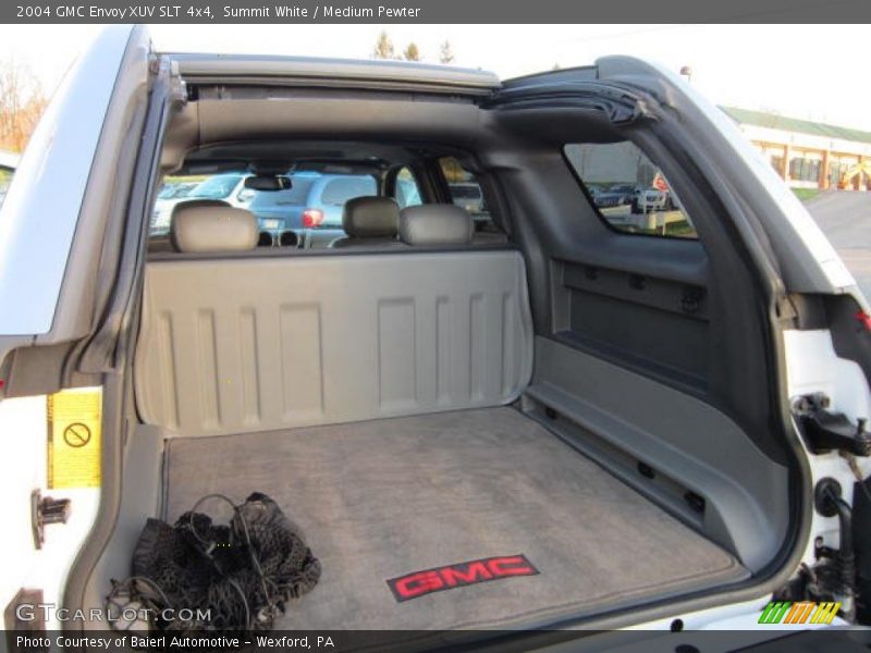Summit White / Medium Pewter 2004 GMC Envoy XUV SLT 4x4