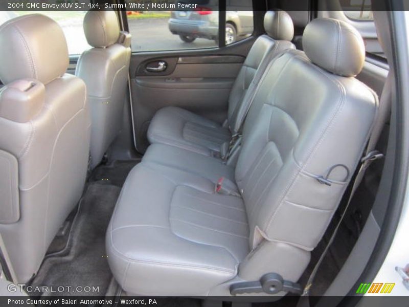 Summit White / Medium Pewter 2004 GMC Envoy XUV SLT 4x4