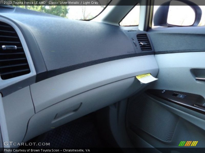 Classic Silver Metallic / Light Gray 2012 Toyota Venza LE AWD