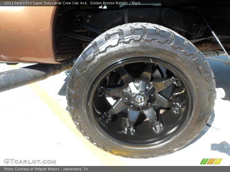 Custom Wheels of 2011 F350 Super Duty Lariat Crew Cab 4x4