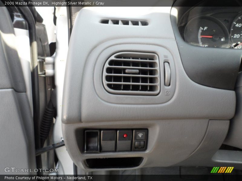 Highlight Silver Metallic / Gray 2000 Mazda Protege DX