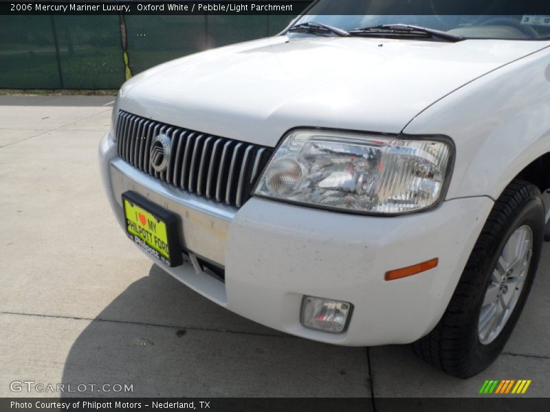 Oxford White / Pebble/Light Parchment 2006 Mercury Mariner Luxury