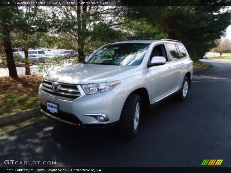 Classic Silver Metallic / Ash 2012 Toyota Highlander V6 4WD
