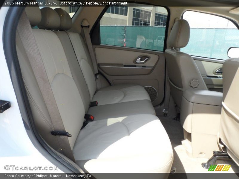 Oxford White / Pebble/Light Parchment 2006 Mercury Mariner Luxury