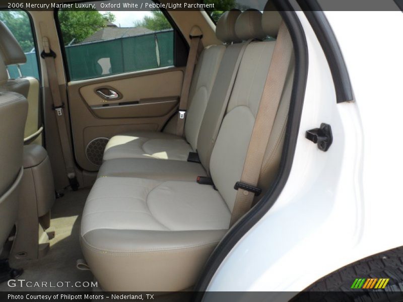 Oxford White / Pebble/Light Parchment 2006 Mercury Mariner Luxury