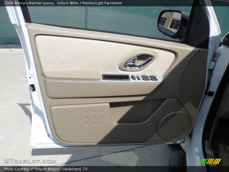 Oxford White / Pebble/Light Parchment 2006 Mercury Mariner Luxury