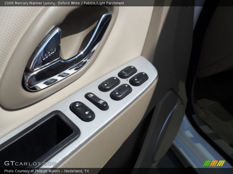 Oxford White / Pebble/Light Parchment 2006 Mercury Mariner Luxury