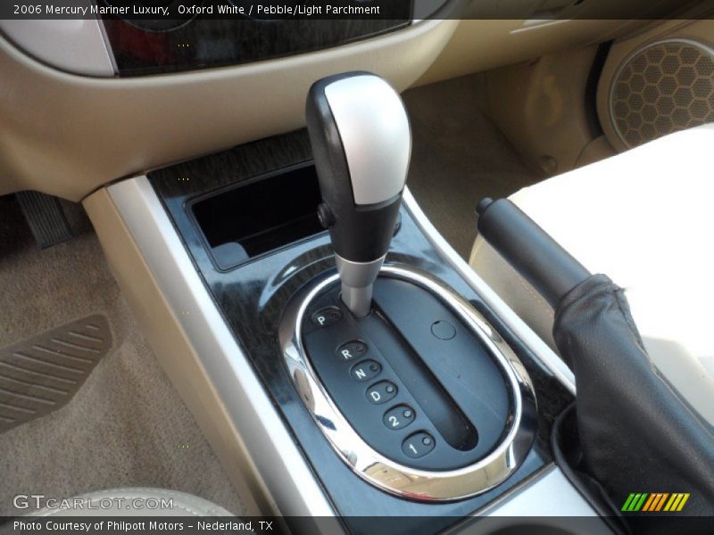  2006 Mariner Luxury 4 Speed Automatic Shifter